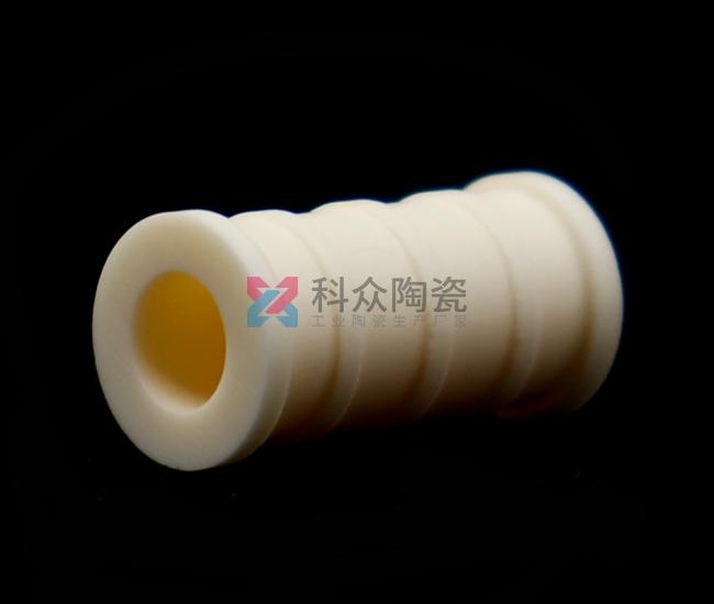 耐磨陶瓷管對比其他管道在使用時(shí)間上有哪些優(yōu)勢？（圖）